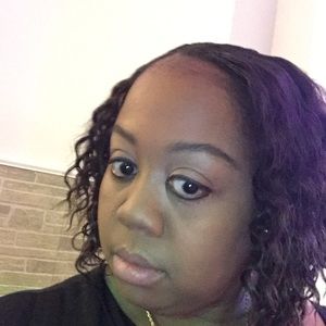 Meet your Posher, Anita